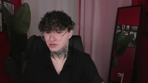 Snapshot of jonny_dark chatting on May 27, 2026, 11:29 am Jonny online show from May 27, 2026, 11:29 am