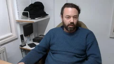 jonnyb9876 online show from December 15, 2025, 5:06 pm