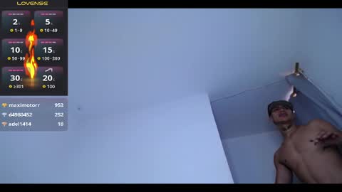 Snapshot of jonryder_ chatting on February 10, 2025, 1:22 pm Ryder Jon online show from February 10, 2025, 1:22 pm