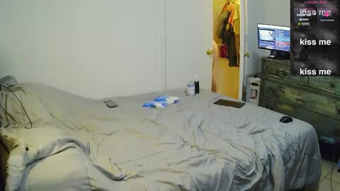 sissyjolicia online show from February 9, 2026, 3:10 am