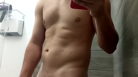 Snapshot of jorgelatino1919 chatting on December 14, 2025, 5:51 pm jorgelatino1919 online show from December 14, 2025, 5:51 pm