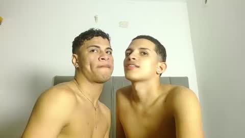 JOSE AND DANIEL online show from July 5, 2026, 4:52 am