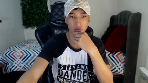 jose_sexycumm online show from February 16, 2025, 6:54 pm