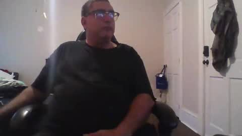 josehosebb online show from February 4, 2026, 11:09 pm