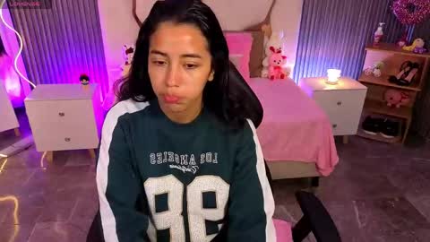 Snapshot of joselyn_tay chatting on April 30, 2026, 12:22 pm Joselyn online show from April 30, 2026, 12:22 pm