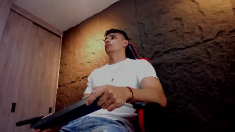 Snapshot of joseph__boy chatting on October 17, 2025, 11:46 am JOSEPH online show from October 17, 2025, 11:46 am