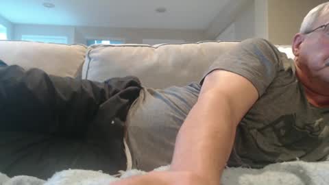 Snapshot of josephgr2021 chatting on January 19, 2025, 11:32 pm josephgr2021 online show from January 19, 2025, 11:32 pm