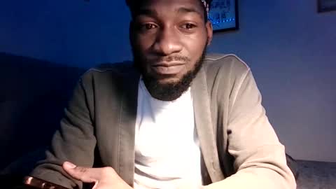 josephlongwat29 online show from April 14, 2026, 5:24 am