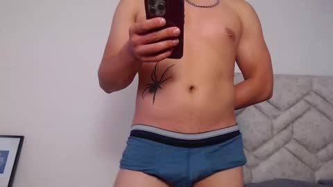 Snapshot of josephmosquera chatting on December 23, 2024, 1:03 pm josephmosquera online show from December 23, 2024, 1:03 pm