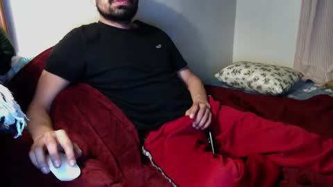 Snapshot of josephs1990 chatting on January 16, 2025, 7:38 am josephs1990 online show from January 16, 2025, 7:38 am