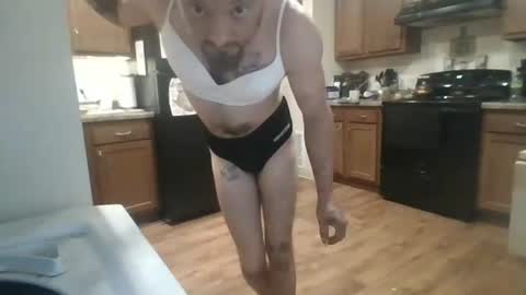 Snapshot of josephung1 chatting on November 3, 2025, 10:53 pm sissy josphine online show from November 3, 2025, 10:53 pm