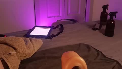 joseyplaysdirty online show from October 9, 2025, 5:49 am