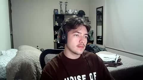 Snapshot of josh_fucks420 chatting on December 1, 2024, 10:43 pm Josh online show from December 1, 2024, 10:43 pm