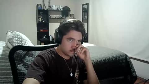 Snapshot of josh_fucks420 chatting on February 5, 2025, 12:31 am Josh online show from February 5, 2025, 12:31 am