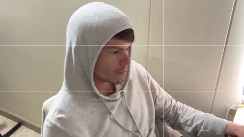 Nicolas online show from March 14, 2026, 5:40 pm