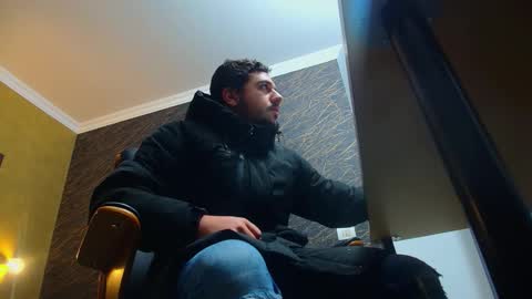 JoshKnight online show from November 24, 2025, 5:07 am