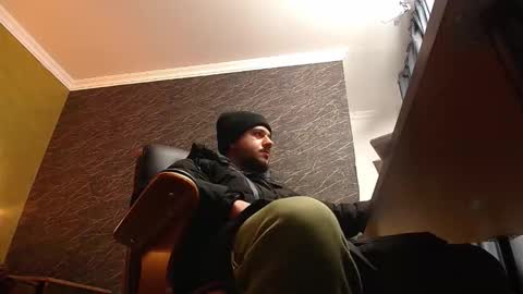 JoshKnight online show from December 17, 2025, 5:46 am