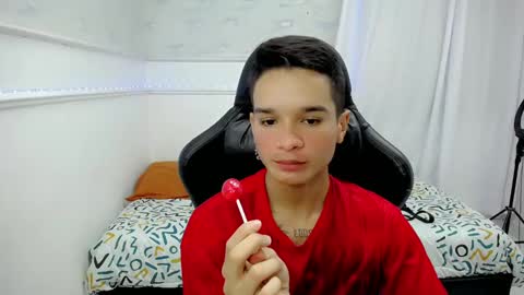 Snapshot of joshua_21l chatting on December 12, 2024, 8:21 pm joshua online show from December 12, 2024, 8:21 pm