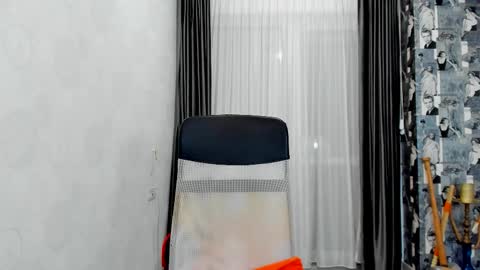 joshuamuscle69 online show from October 4, 2025, 6:33 am