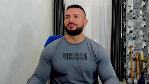 joshuamuscle69 online show from November 6, 2025, 6:47 am