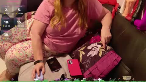 Snapshot of josieb68 chatting on February 22, 2025, 6:17 am CornishCougar online show from February 22, 2025, 6:17 am