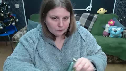 josiesun771 online show from February 9, 2025, 7:30 pm