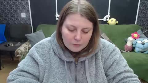 josiesun771 online show from March 1, 2025, 7:30 am