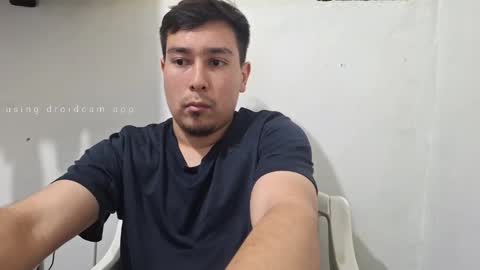 Snapshot of josq121 chatting on December 1, 2025, 4:45 pm josq121 online show from December 1, 2025, 4:45 pm