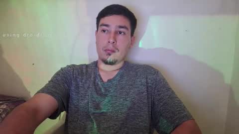 Snapshot of josq121 chatting on December 5, 2025, 7:10 pm josq121 online show from December 5, 2025, 7:10 pm