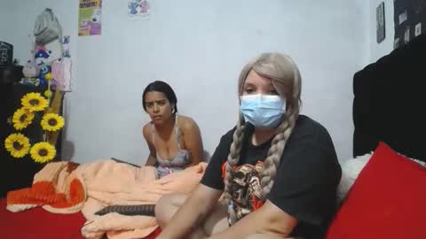 josselyn_31 online show from April 10, 2026, 12:49 am