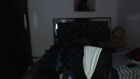 Snapshot of jota_moore chatting on March 25, 2026, 6:47 pm jota_moore online show from March 25, 2026, 6:47 pm