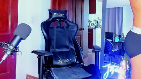 Snapshot of jotaceliz chatting on November 27, 2025, 6:54 pm Jota online show from November 27, 2025, 6:54 pm