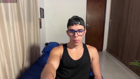 Im Jouliano online show from February 10, 2026, 1:21 am