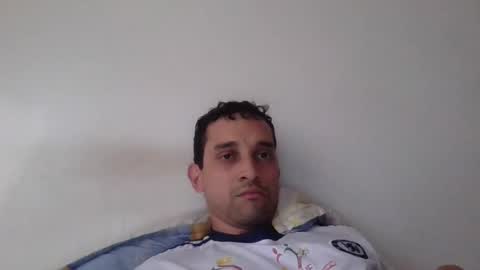 Snapshot of jovenvergonguapo09 chatting on August 6, 2026, 9:49 pm Van Helsing online show from August 6, 2026, 9:49 pm