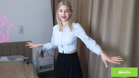 joybunny online show from January 17, 2025, 5:53 am