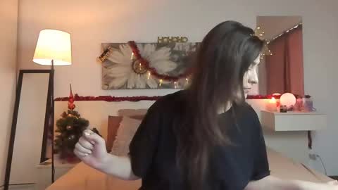 CassidyJoy online show from December 22, 2024, 1:33 pm