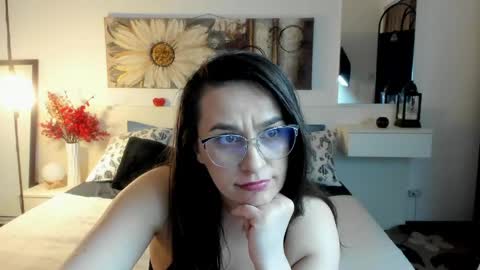 Snapshot of joycasidy chatting on April 19, 2026, 6:10 pm CassidyJoy online show from April 19, 2026, 6:10 pm