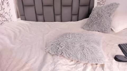 Snapshot of joyce_park_ chatting on February 8, 2025, 9:46 pm Tell me Kathe online show from February 8, 2025, 9:46 pm