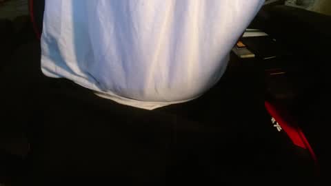 JP online show from January 3, 2025, 1:47 pm