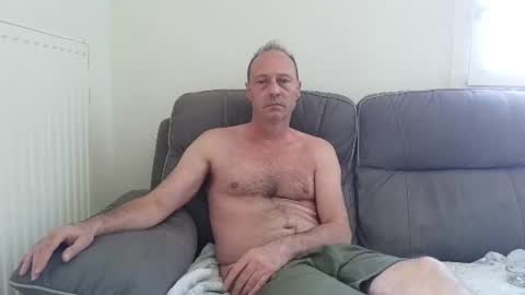 Snapshot of jpf421 chatting on June 12, 2026, 3:00 pm exhib248 online show from June 12, 2026, 3:00 pm