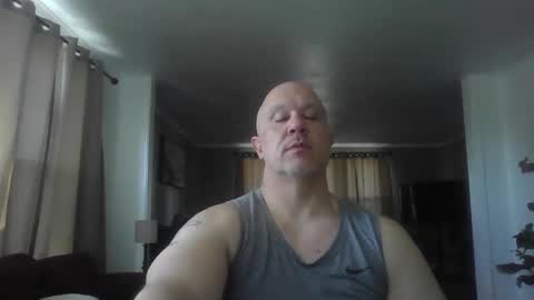 Snapshot of jr1871 chatting on May 15, 2026, 2:02 pm jr1871 online show from May 15, 2026, 2:02 pm