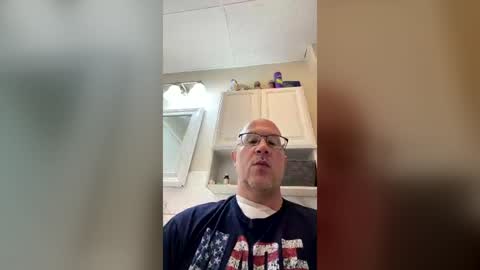 Snapshot of jr1871 chatting on June 24, 2026, 11:31 am jr1871 online show from June 24, 2026, 11:31 am