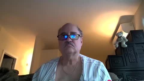 jr8in online show from January 30, 2025, 7:59 pm