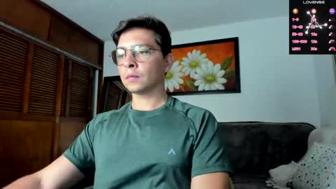 Snapshot of jriizh chatting on April 25, 2026, 11:24 pm Cristian- tellme Criis online show from April 25, 2026, 11:24 pm