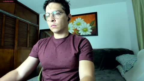 Snapshot of jriizh chatting on April 28, 2026, 2:49 am Cristian- tellme Criis online show from April 28, 2026, 2:49 am