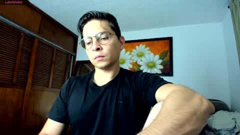 Snapshot of jriizh chatting on May 1, 2026, 3:55 am Cristian- tellme Criis online show from May 1, 2026, 3:55 am