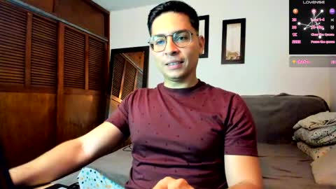 Snapshot of jriizh chatting on May 3, 2026, 12:16 am Cristian- tellme Criis online show from May 3, 2026, 12:16 am