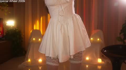 Snapshot of jseductiveart chatting on November 12, 2025, 9:03 pm Jennifer Diaz online show from November 12, 2025, 9:03 pm