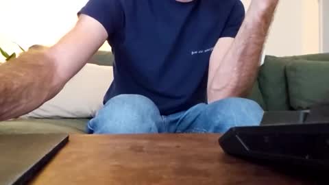 ju537705 online show from October 6, 2025, 7:50 am