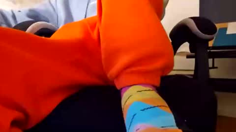 ju537705 online show from October 14, 2025, 4:57 am